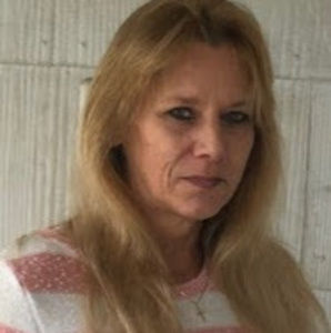 Meet your Posher, Brenda